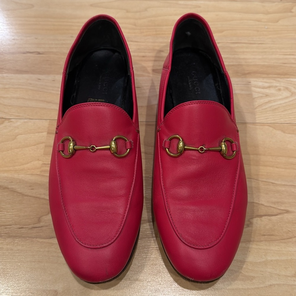 Near perfect! Hot pink Gucci loafer. Size 38. - Picture 2 of 6